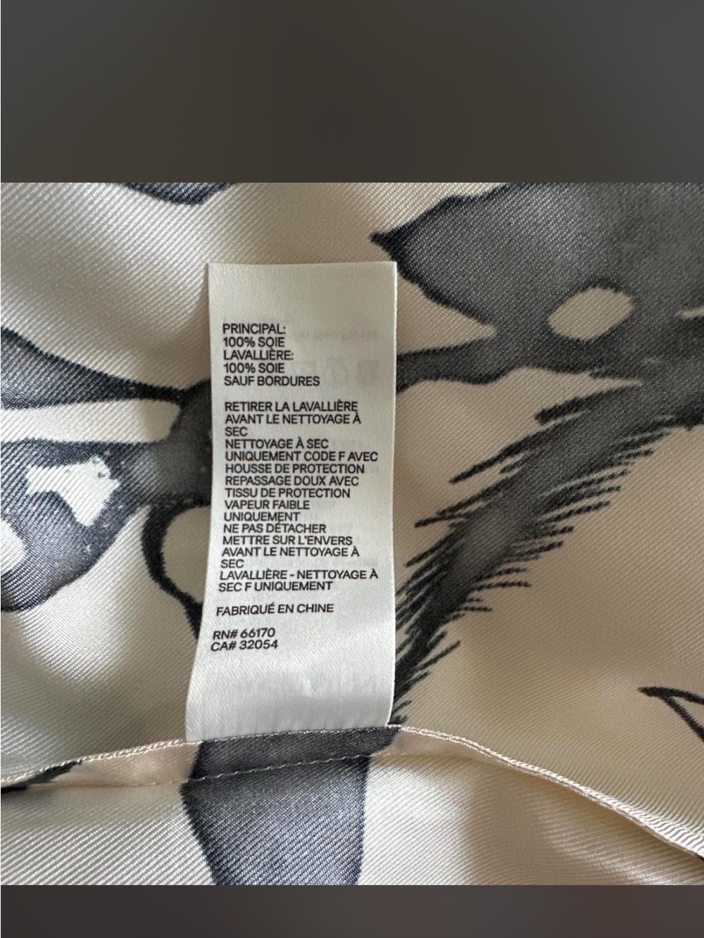 Zimmermann Ladybeetle Tie-Neck Scarf Shirt in cream and black printed silk - Picture 6 of 6